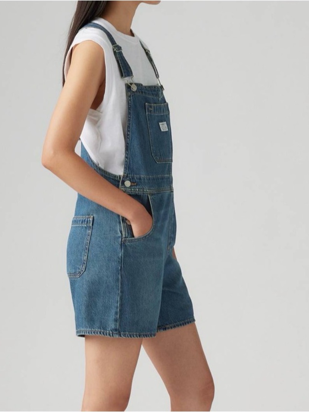 Levi’s - Picture 3 of 4